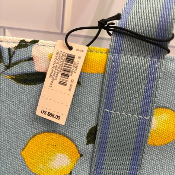 VICTORIA'S SECRET Cooler Tote Lemon Blue Logo With Pockets - Picture 6 of 7